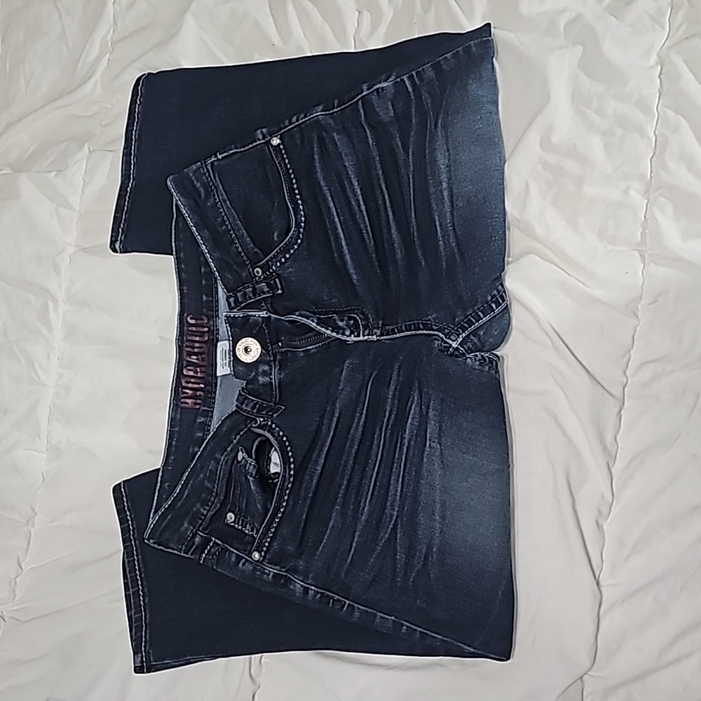 Hydraulic cropped jeans